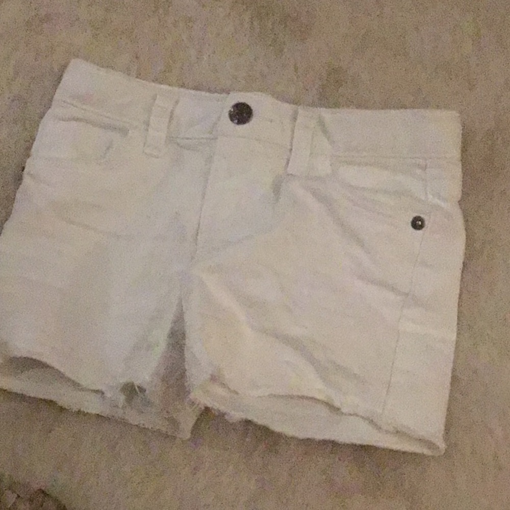 Cute white jeans